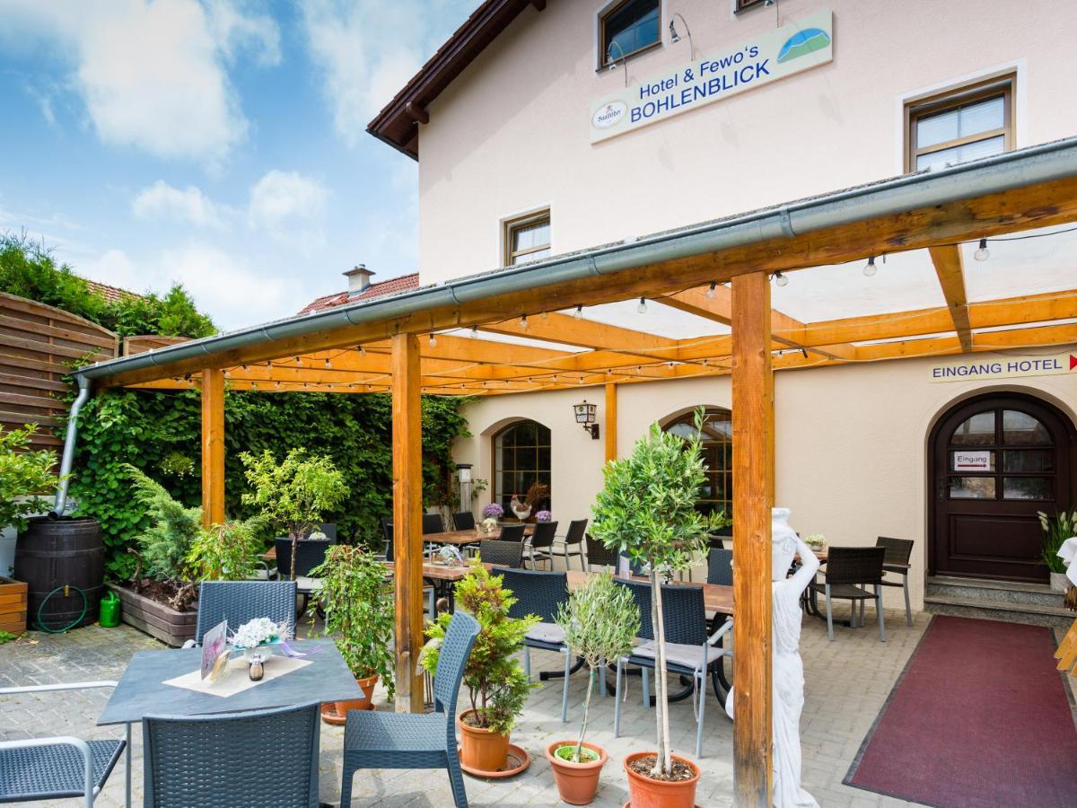 Saalfeld Saale Hotel & Ferienwohnungen Bohlenblick מראה חיצוני תמונה