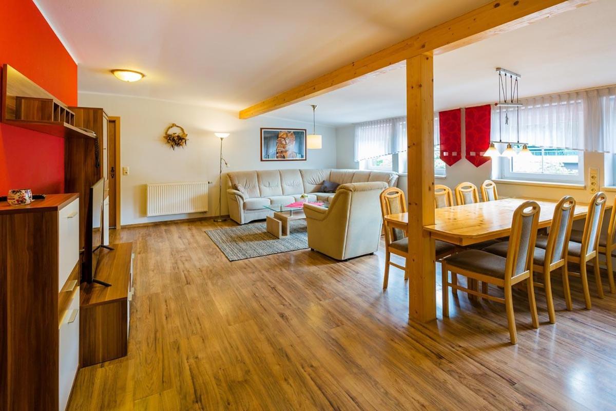 Saalfeld Saale Hotel & Ferienwohnungen Bohlenblick מראה חיצוני תמונה