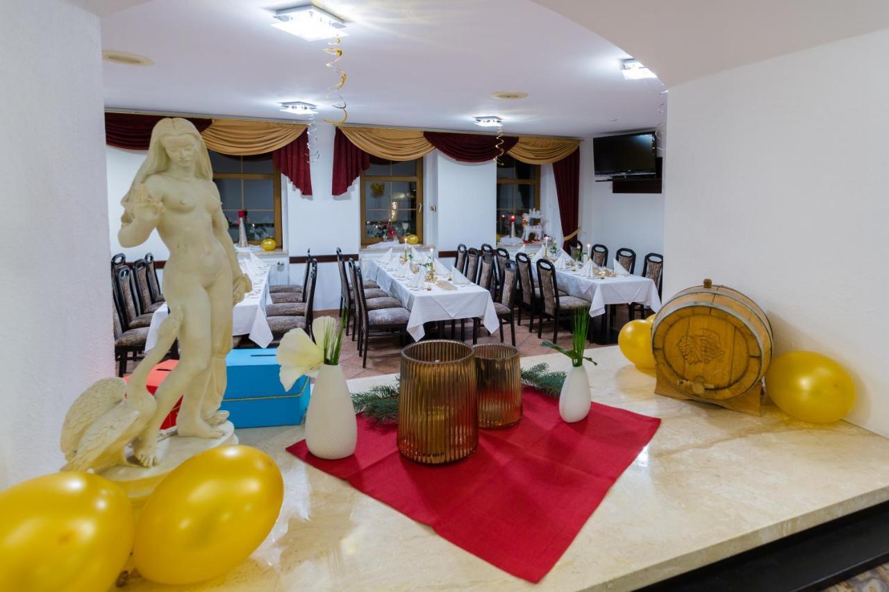 Saalfeld Saale Hotel & Ferienwohnungen Bohlenblick מראה חיצוני תמונה