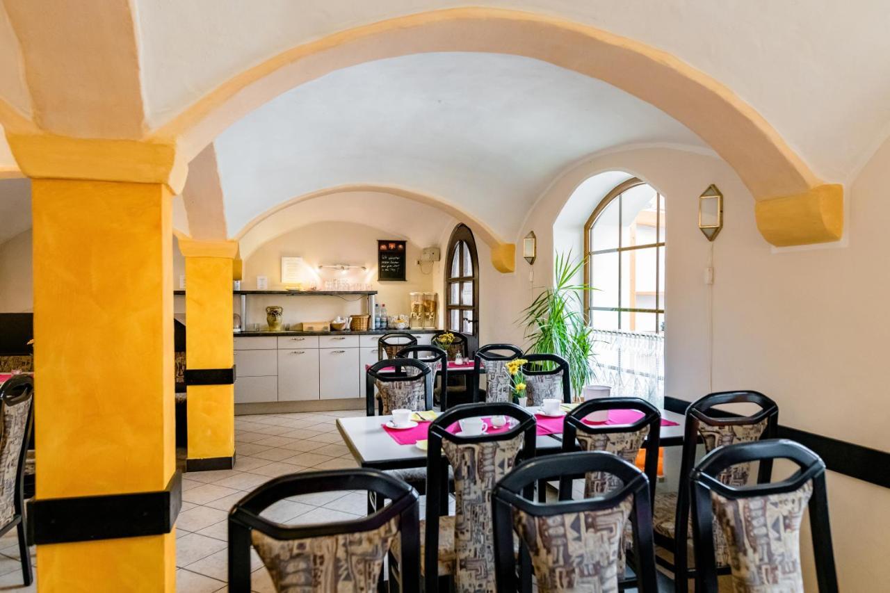 Saalfeld Saale Hotel & Ferienwohnungen Bohlenblick מראה חיצוני תמונה