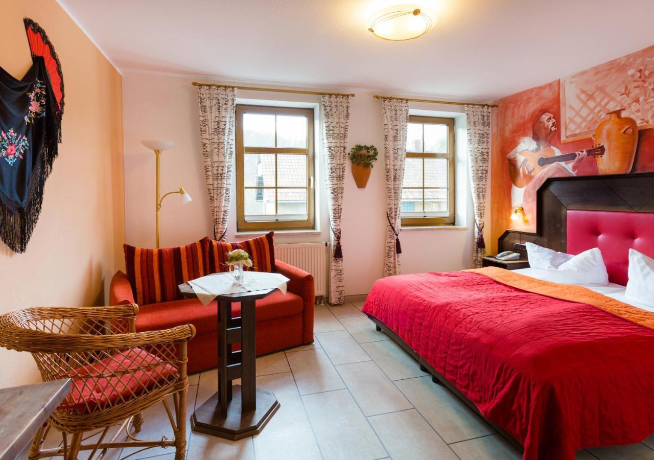 Saalfeld Saale Hotel & Ferienwohnungen Bohlenblick מראה חיצוני תמונה