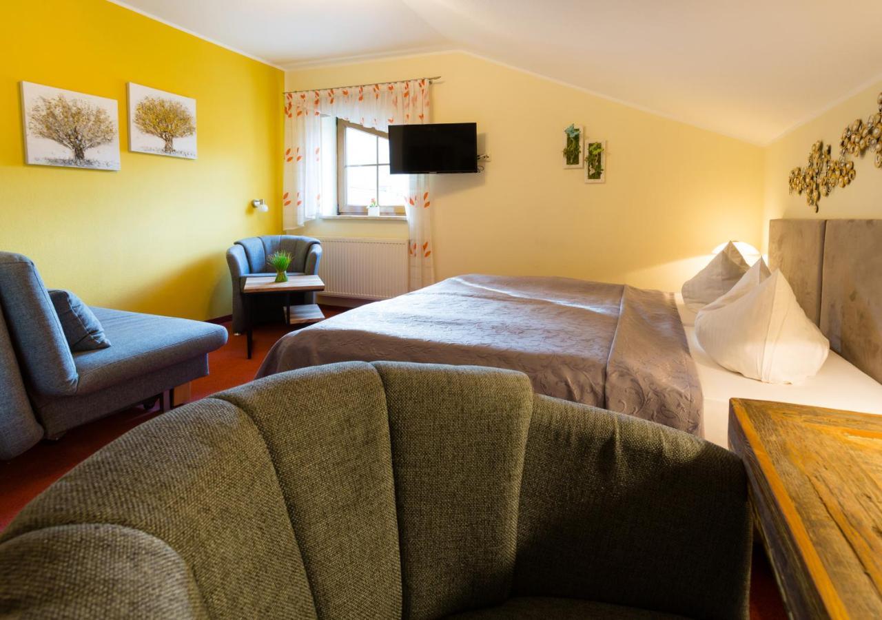 Saalfeld Saale Hotel & Ferienwohnungen Bohlenblick מראה חיצוני תמונה